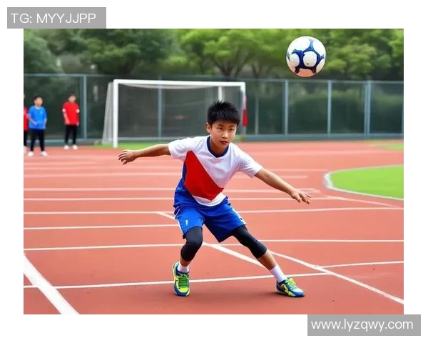 足球明星的技巧与训练方法揭秘助你提升球技的全面指南